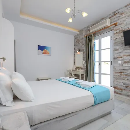 Dimitra 2* Agios Prokopios (Naxos)