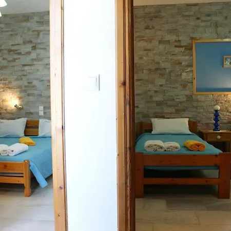 Dimitra 2* Agios Prokopios (Naxos)