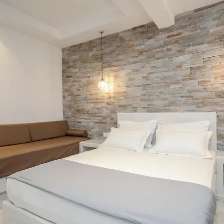 Dimitra Apartmanhotel