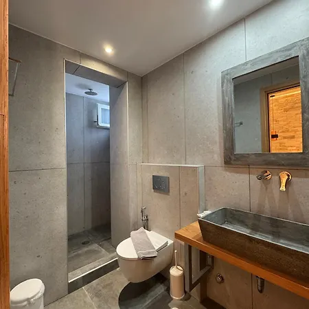 Dimitra Apartmanhotel 2*