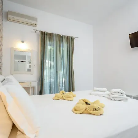 Dimitra Lägenhetshotell 2*