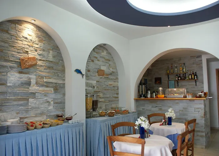 Dimitra Aparthotel 2*