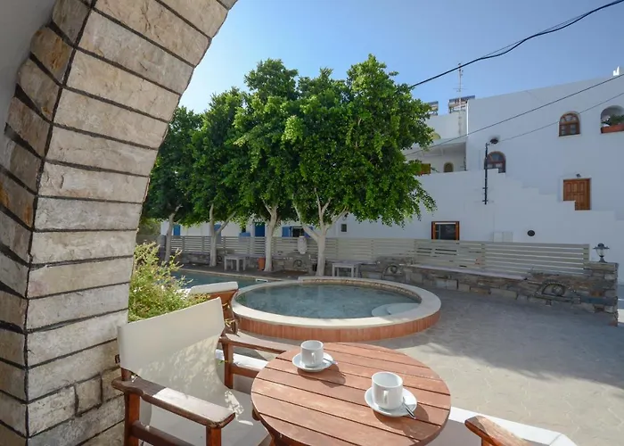 Dimitra Aparthotel 2*